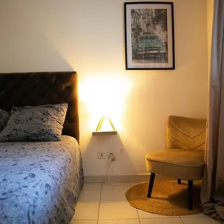 Apartment Joli / Parking / Clim / Wifi *