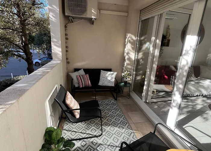 Joli / Parking / Clim / Wifi Apartamento *